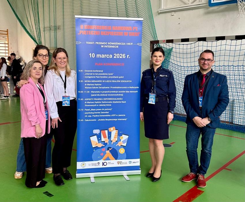 Ponad 640 uczniów na konferencji w Jaworze o hejcie w internecie