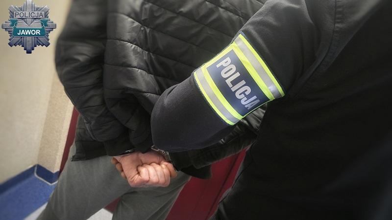 Jawor: Poszukiwany 54-latek zatrzymany. Kradzieże były jego „źródłem dochodu”